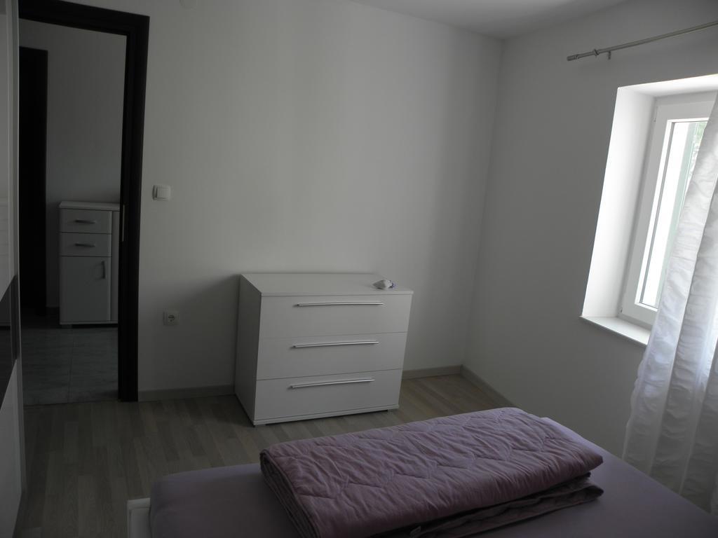Apartment Jartic Betina  Oda fotoğraf